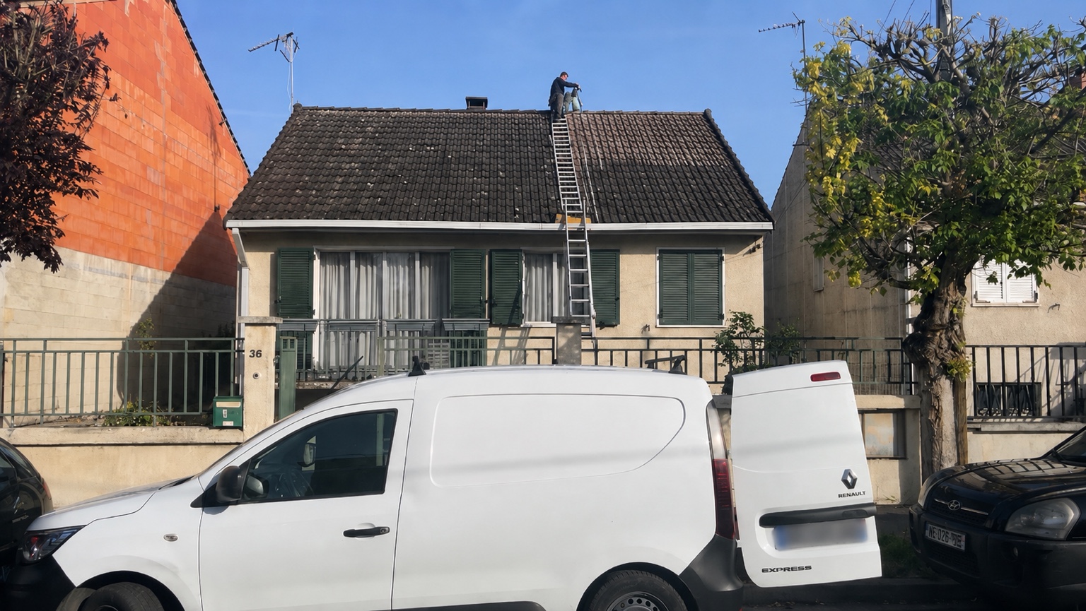 Couvreur en intervention